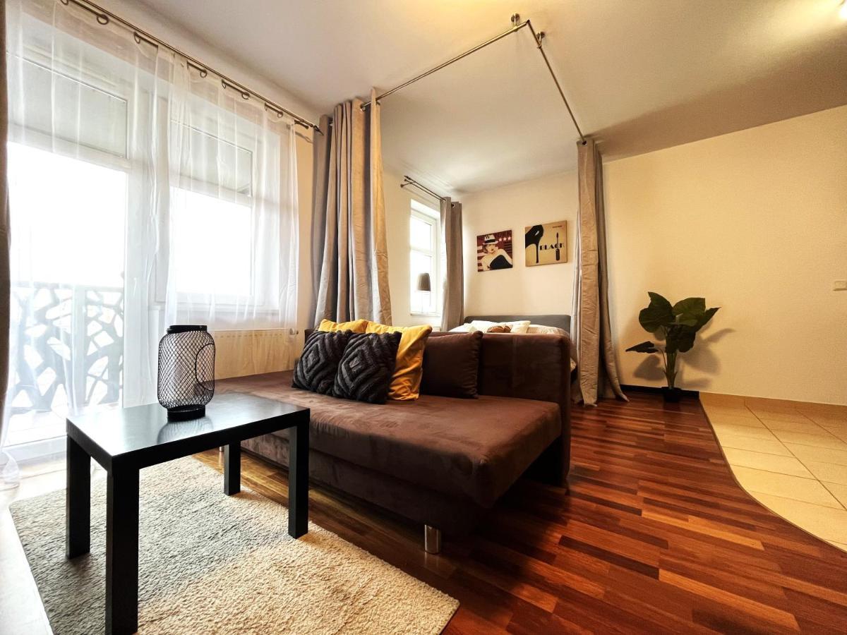 ורוצלב Jagielly Apartment ~ Self Check-In 24H ~ Parking & Lift מראה חיצוני תמונה